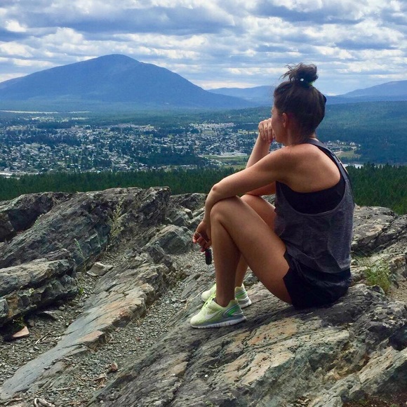 Meet your Posher, Tetiana - Picture 1 of 1